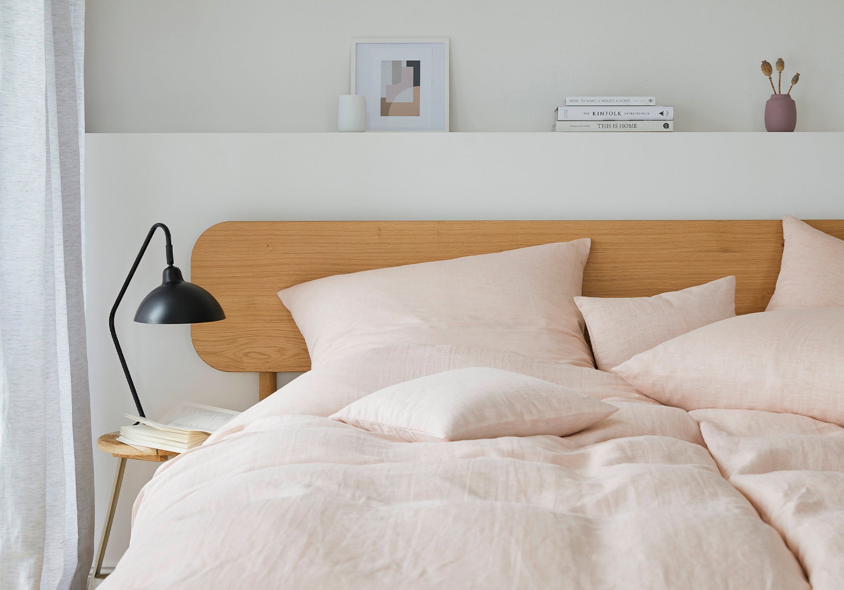 Breeze hør sengesæt fra Elegante i lyserød i soveværelse miljø